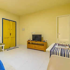 Suítes B6 Quarto em Acomodações Particulares